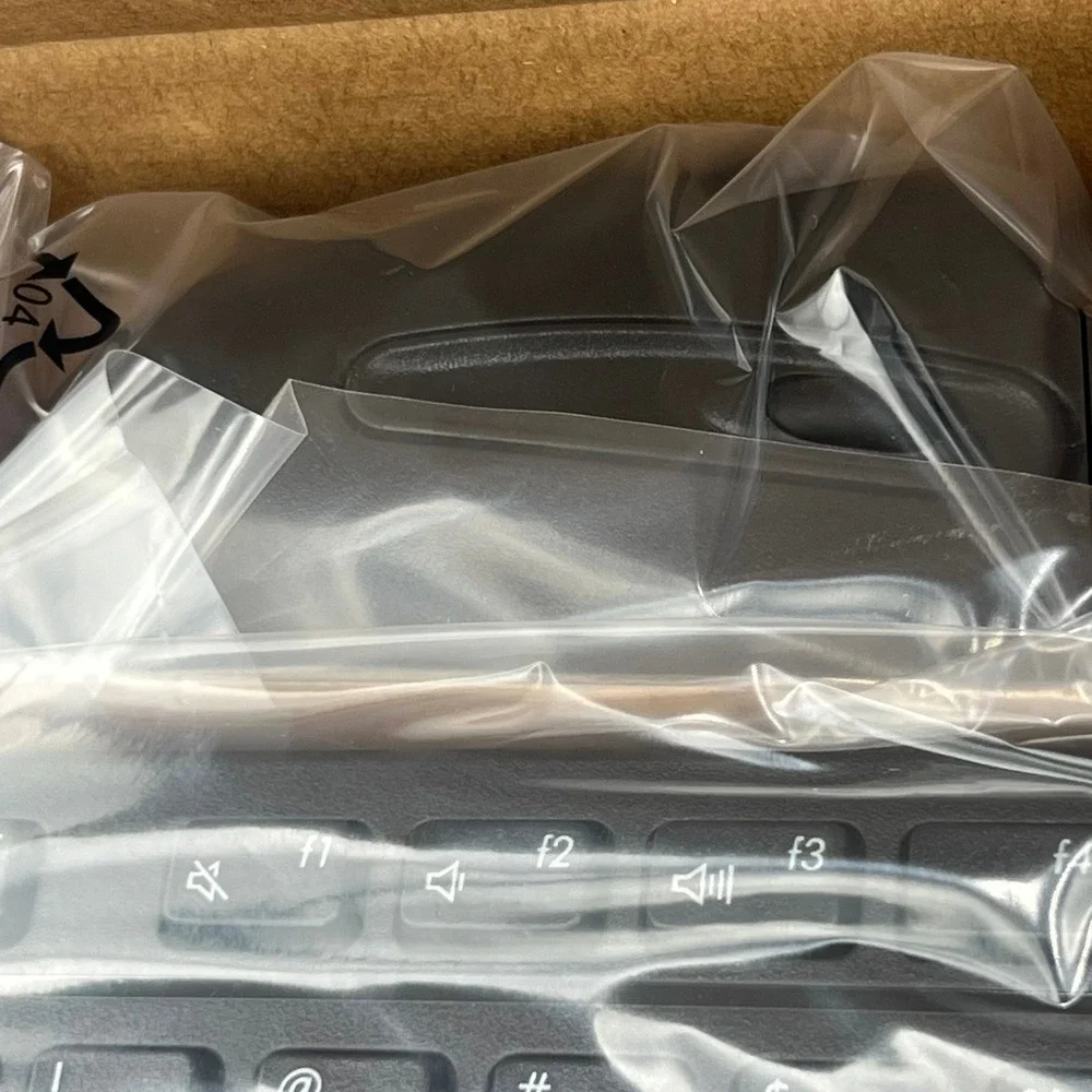 ASUS AW311 Wired Keyboard and Mouse Set Black Brand New USB Optical Combo